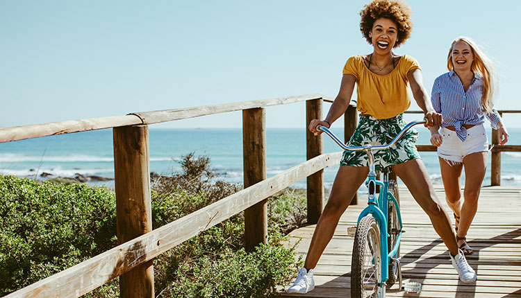 4 Ways to Keep Summer Spending in Check